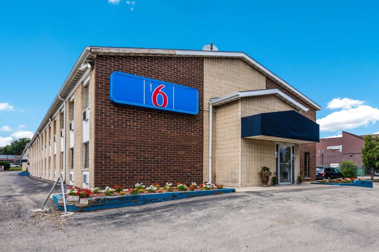 Motel 6-Madison, Wi - East ภายนอก รูปภาพ