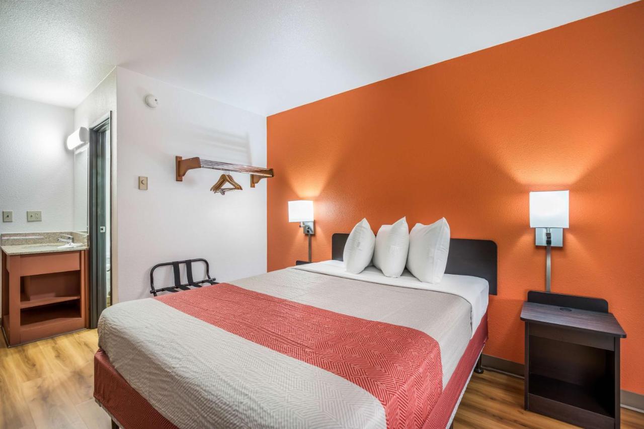 Motel 6-Madison, Wi - East ภายนอก รูปภาพ