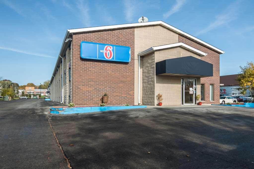 Motel 6-Madison, Wi - East ภายนอก รูปภาพ