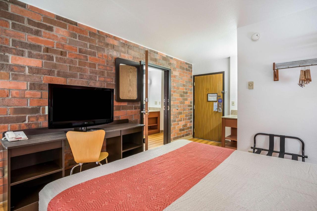 Motel 6-Madison, Wi - East ภายนอก รูปภาพ